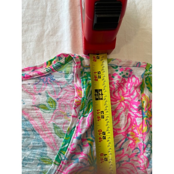 Lilly Pulitzer Womens Pink and Green Floral Short Sleeve Tee - Picture 7 of 8